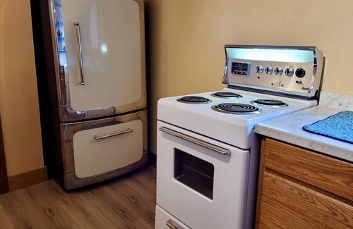 Winthrop House | Northwest Nights in Winthrop-Dog Friendly and Close to Ski Trail!