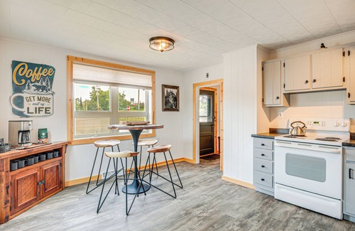 Minocqua House | 'Northwood Tours Escape' w/Boat Dock Access!