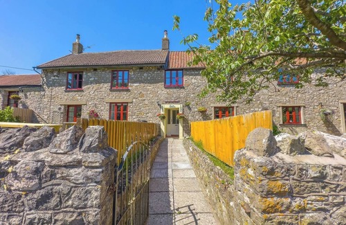 Kewstoke House | Norton Court Cottage (Spacious-Rustic Cottage-Dog Friendly-w