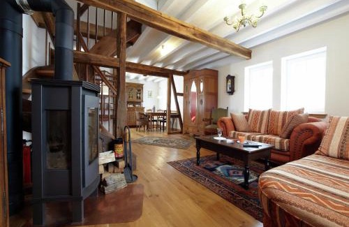 Schleiden Apartment | Nostalgic apartment in the Eifel region