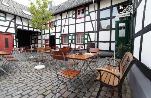 Schleiden Apartment | Nostalgic apartment in the Eifel region