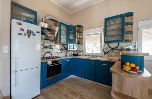 Molat House | NOSTALGIJA three bedroom holiday home with sea view terrace