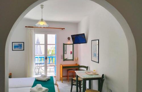 Old Town Naxos Apartment | Nostos Studios at Saint George beach Agios Georgios Chora Naxos town