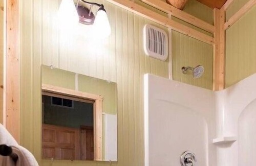 Shelbyville Cabin | Not your Mother’s Log Cabin!