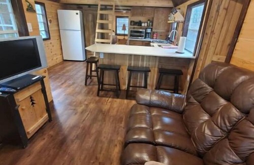 Tyendinaga House | Not your typical cabin in the woods!