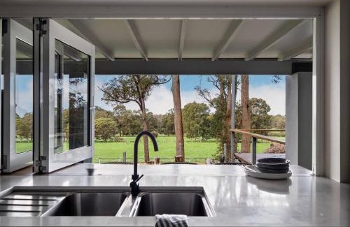 Yallingup Siding House | Notable Downs Estate near Margaret River Wineries