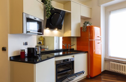 Zona Solari Apartment | notaMI - California Dreaming