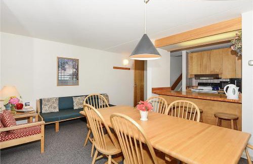 Stowe Area House | Notchbrook 24AB