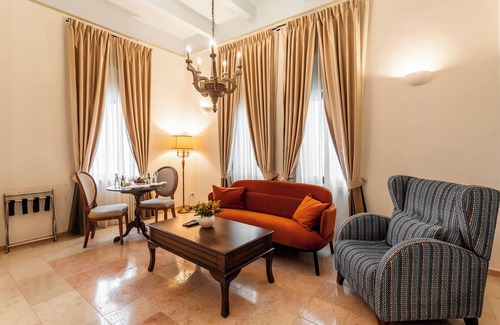 Jerusalem Hotel | Notre Dame of Jerusalem Center
