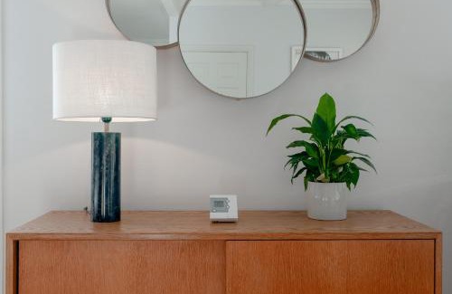 North Kensington Apartment | Notting Hill Home on Tree-Lined Street Near Tube Stations