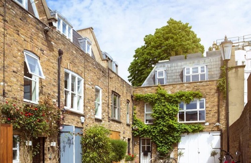 Colville House | Notting Hill Mews House Sleeps 8