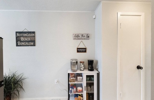 Sarasota Villa | Nottingham Beach Bungalow near Siesta Key