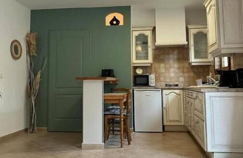 Saint-Mitre-les-Remparts House | Nouveau Maison T2 en Provence