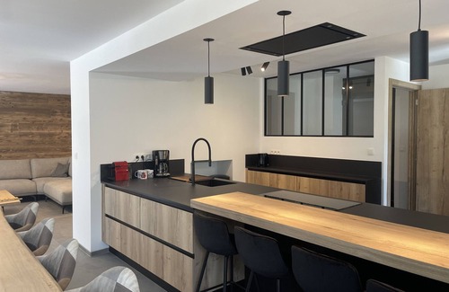 Orelle House | Nouveau Logement Spacieux et Cosy au Pied de Val Thorens - 16 Personnes