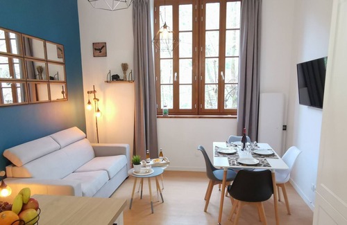 Aulus-les-Bains Apartment | Nouveau! Magnifique T2 Face AUX Thermes