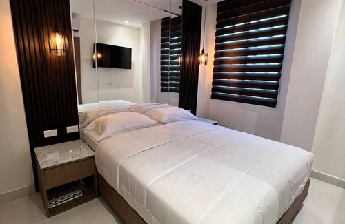 Miraflores Hotel | NOVAPARK ILANES