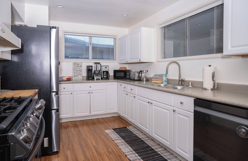 Novato House | Novato Farmhouse Inn