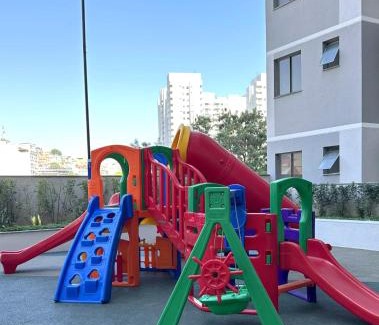 Santo Cristo Apartment | Novo Studio next to the VLT near the Center and South Zone