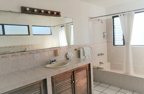 Zona 13 Bed & Breakfast | Novohostal B&B