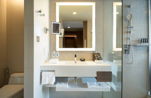 Bangkok Central Business District Hotel | Novotel Bangkok Sukhumvit 20