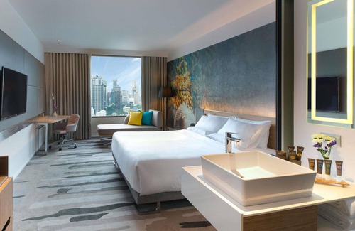 Nana Hotel | Novotel Bangkok Sukhumvit 4