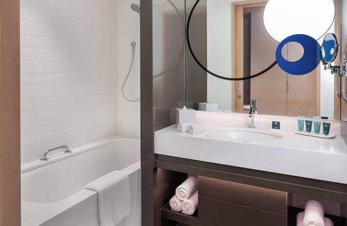 Deira Hotel | Novotel Dubai Gold District