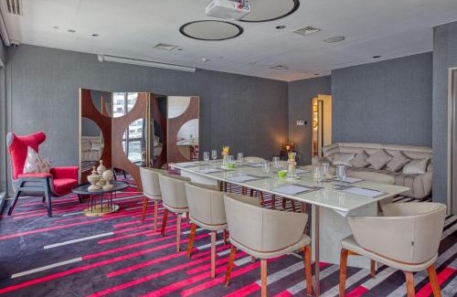 Mandaluyong Hotel | Novotel Hotel Residence Manila at Acqua
