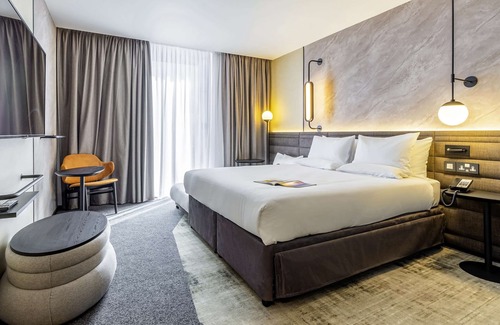 Liverpool Hotel | Novotel Liverpool Paddington Village