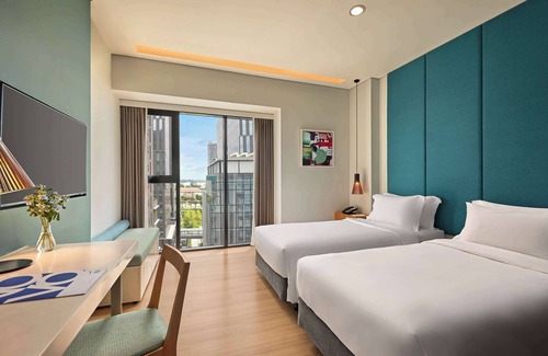 Phu My Hung Hotel | Novotel Living Saigon South