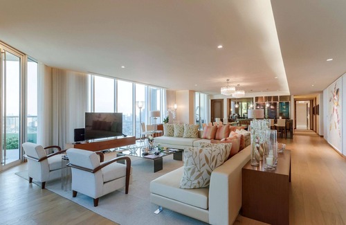 Socorro Hotel | Novotel Manila Araneta City Hotel