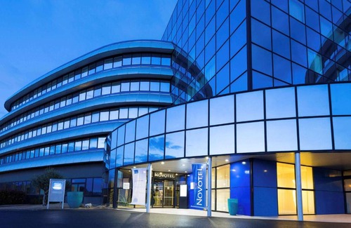 Chasseneuil-du-Poitou Hotel | Novotel Poitiers Site du Futuroscope