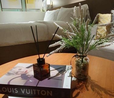 Makati Hotel | Novotel Residence Hotel Manila by Jolly Luxe Suites at Acqua