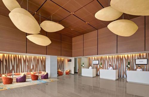 Phuong 6 Hotel | Novotel Saigon Centre