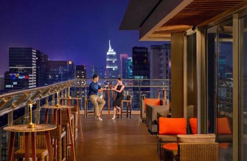 Phuong 6 Hotel | Novotel Saigon Centre