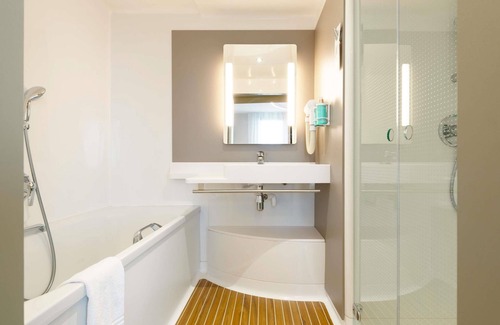 Rives de Meurthe Hotel | Novotel Suites Nancy Centre
