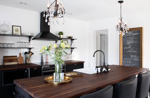Coalville House | Now Accepting Reservations! It's great to have our guests back!