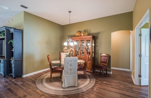 Virginia Trace House | Now Available!! Near Lake Sumter Landing in Virginia Trace!