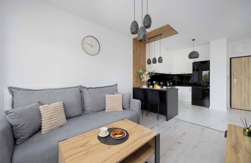 Lodz Apartment | Nowe Sady 85 | Łódź | Stylish Apartment | Close to the Airport