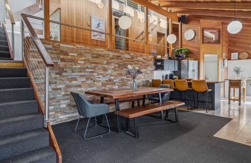 Crackenback Ski Chalet | Nowhere Chalet Crackenback