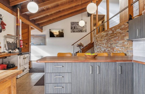 Crackenback Cabin | Nowhere Lodge Crackenback