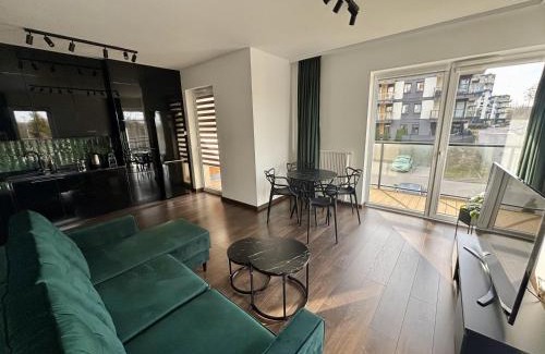 Lodz Apartment | Nowoczesny apartament Pomorska Park, świetny dojazd, blisko centrum, UŁ, CKD UMed, Lumumbowo