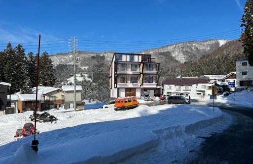 Nozawaonsen Apartment | Nozawa-SF Pre Renovation