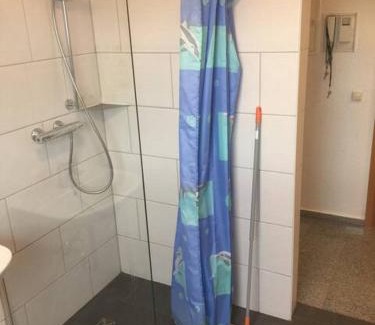 Fuldatal Apartment | NR 5 OG 3ZKB für Familien und Firmen