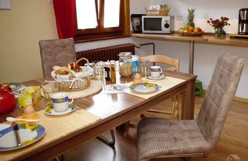 Ottenhofen im Schwarzwald Apartment | NR-Ferienwohnung, 75qm, 2 Schlafzimmer, max.4 Personen