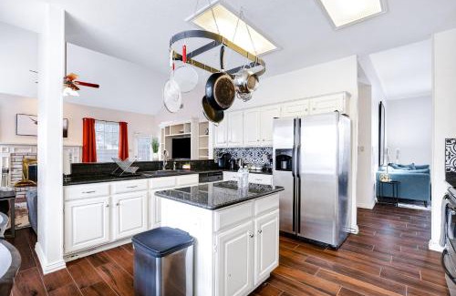 San Antonio House | Nr Sea World Games Wifi Bbq Yard Pet Ok