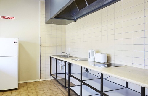 Port Macquarie Cabin | NRMA Port Macquarie Breakwall Holiday Park