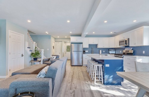 Onset House | nStonebridge House, Onset Waterfront- Unit A