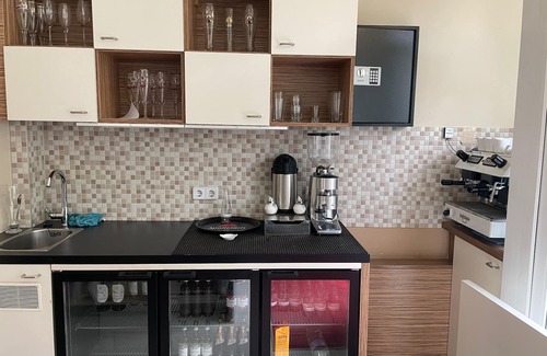 Friedrichshain Hotel | Nu Wave Hotel - Digital Access 2025