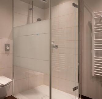 Senftenberg Bed & Breakfast | Nuhr Medical - Hotel & Restaurant - Ab 3 Nächtigungen von 04 Dezember 2025 bis 08 Dezember 2025 kostenlose 20 Minuten Massage-Halbpension inkludiert Minus 20 Prozent auf Kosmetikbehandlungen
