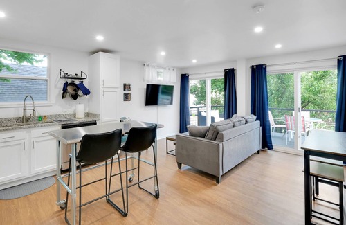Phoenix Hill Apartment | NuLu Container Home: Short Walk to Distilleries, Breweries, Restaurants, and Shopping!